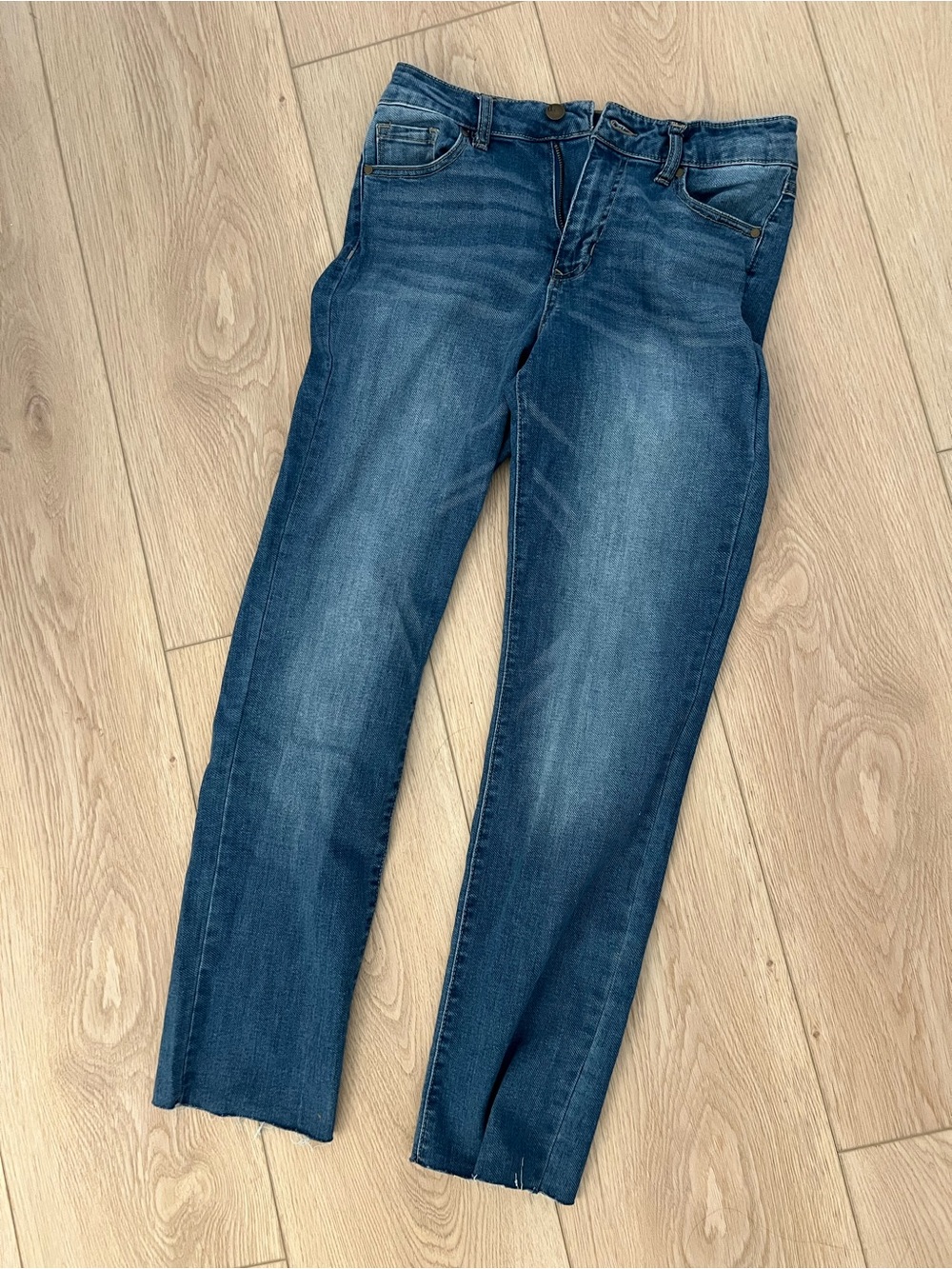 d. jeans Women's Medium Blue Straight-Leg Denim
